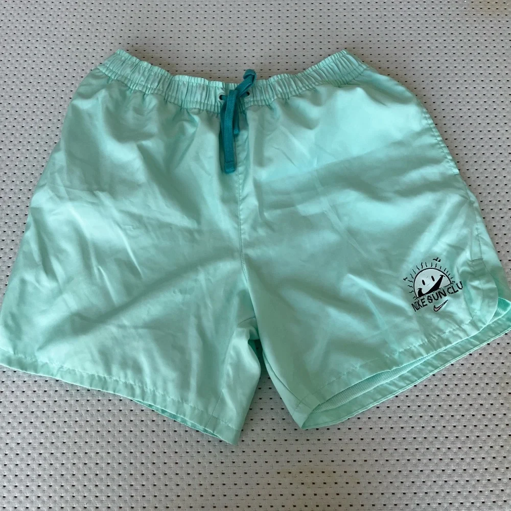 Nike Sun Club Light Green Swim Shorts - Picture 1 of 4